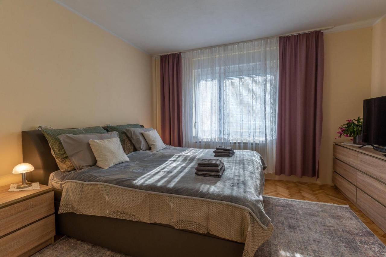 Cosy House - Home Base Maribor Buitenkant foto